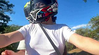 recogí un cliente de didi sin sostén y se dio cuenta de mis grandes tetas