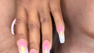 i love when my homegirls send me vids of they juicy pussc