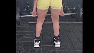 Nicole medallo suda en el gym para tener un cuerpo rico y complacer machos