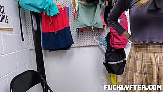 Case No 7906222 - The Nerdy Thief Breezy Bri Rusty Nails