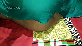 Closeup View Of Desi Girlfriend Pussy Fucking Boyfriend