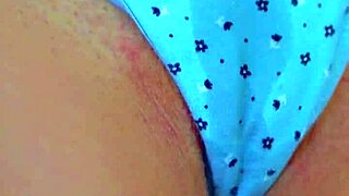 Watch this desi college girl masturbate sensually under her skirt!