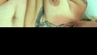 Outdoor masturbation leads to deep anal fucking