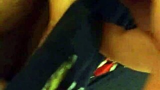 Wet close-up masturbation with fingering