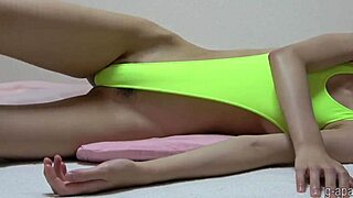 petite japanese girls in extremely high-cut leotard