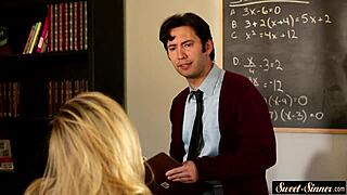 Slutty stepsister cockriding with passion in roleplay