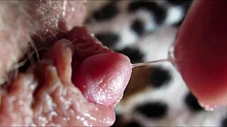 check out this big clit orgasm up close! 😍