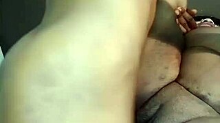 this homemade video shows shaved pussy with big cock