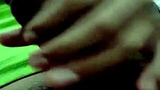 negrita tetona me manda su pack