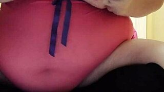 watch chubby fox solo with buttplug and cum lube in amateur bbw play?
