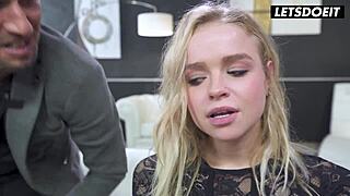 Kleine 18er Teen Alexa Flexy hat intensivsten Anal ihres Lebens - ihre Grenze