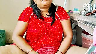 moms fucking horny neighbor boys