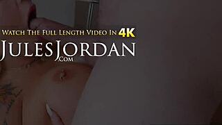 Kali Roses a její tlustá šťavnatá prdel dostane deepthroat a facial