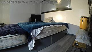 scarlett johnson solo-fuck left