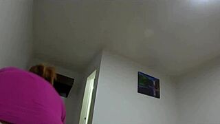 a mi suegra le gusta el reggaeton por lo tanto le gusta el pene