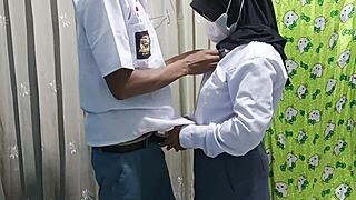 Student celebrates graduation with boyfriend's intense fucking!