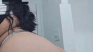 i love showing off my big natural tits for you