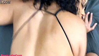 i peguei a rabuda de jeito dando leite quente pra gata full on red.