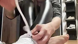 feetworld has amazing fetish feet in leather nylon and socks