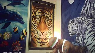 I feel the Italian pound machine as a first timer with tight pussy in behind the scenes