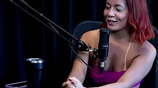 Redhead Shows Off After Husband's Suggestion in Liberal Scene