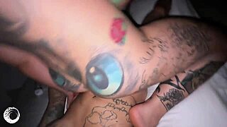 I rubbed my stepsister's wet pussy until accidental penetration and creampie!