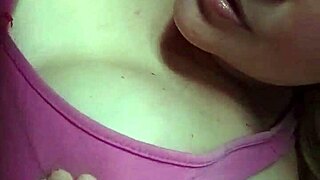 Blonde masturbation call?