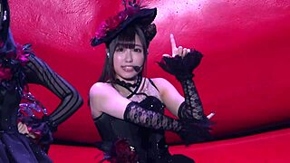 I love watching Aina Suzuki's guilty kiss solo cam from Love Live