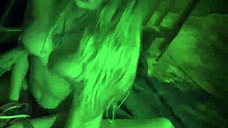 Outdoor English setting with an earthy MILF from the sixties