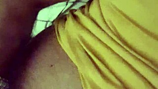 aline jerks flavio before bed 😴