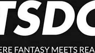 Big ass teen sara diamante takes huge dick anal