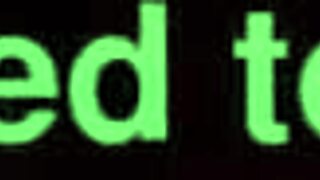 entro al cuarto mientras se vestia