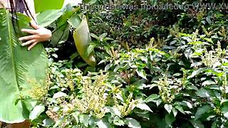 Linda Jovencita Teaches Her Comuna Customs?