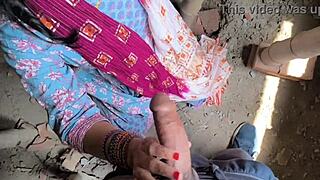 Women Fuck Labor Contractor For Extra Money