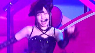 I love watching Aina Suzuki's guilty kiss solo cam from Love Live