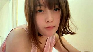 洗濯中の妻にこの場でヤりたいって伝えたら、洗濯機の前でフェラしてくれて、沢山おまんこに僕のを挿れさせてもらいました！