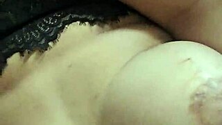 MATURE WITH BIG TITS AND ASS IS SEEN MASTURBATING AND WANTS COCK VIRAL VIDEO LATINA