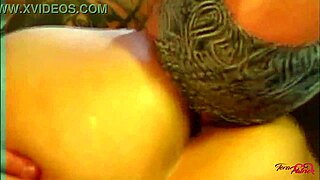 Brunette Tera Patrick draws out Spyder Jones' creamy jizz with deepthroat and ass to mouth