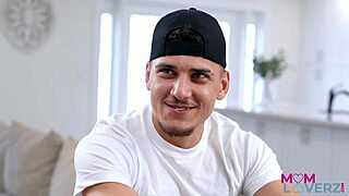 Stepmom Cassie Del Isla loves boy toy