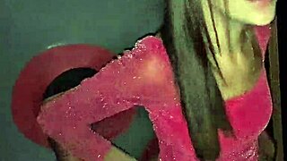 i lined up at the swing's glory hole for blowjobs and licks 😈