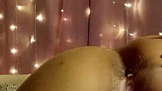 Novinha Cheia De Tesão Se Masturbando