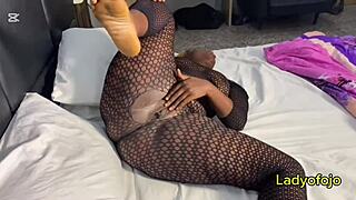 hot sexy mum got fucked by next door neighbors full video on red