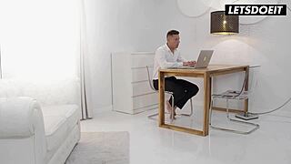 Petite Stepsis Tiffany Tatum's Crazy Orgasm With Big Dick Stepbro!