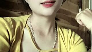 Vietnamese Girl Feels Passionate In Sexy Music Video