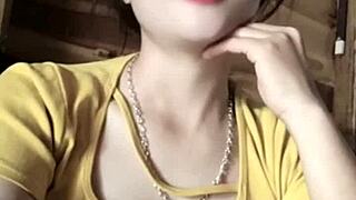 Vietnamese Girl Feels Passionate In Sexy Music Video