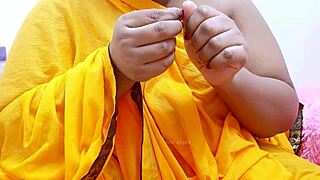 Indian desi aunty boobs 😍