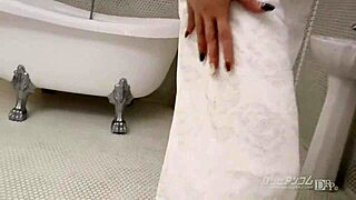 i watch this japanese big tits story, it's amazing!