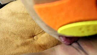 Young student gets her pussy licked in homemade video