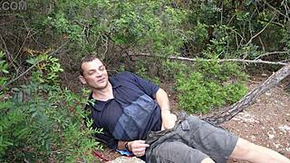 Latina Aixmen La Cubana Flashes Big Pussy Lips In Underwear!