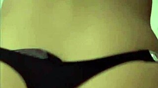 how delicious my gf's big buttocks bounce in homemade solo